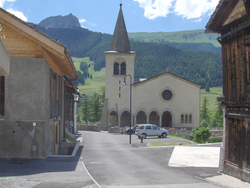 Eglise Liddes